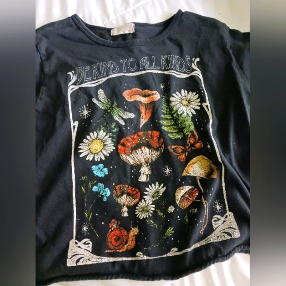 cropped tee